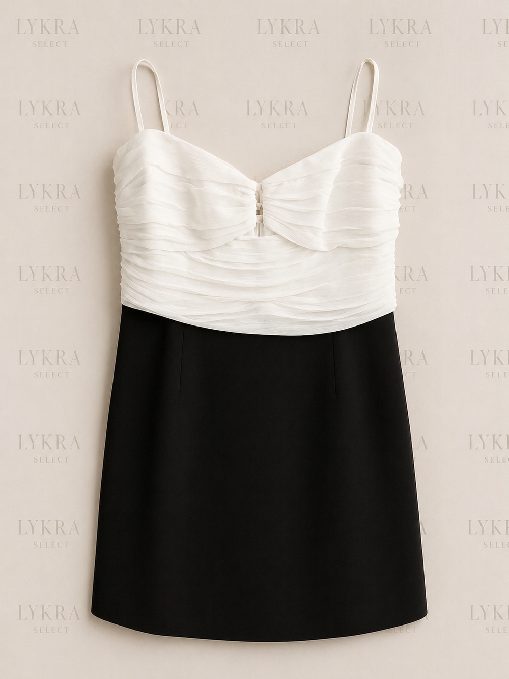 French Connection Black & White Ruched Contrast Dress Size 8 Elegant Sleeveless